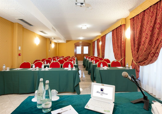 Imagen de los interiores del Hotel Marconi, Milán. Foto 12