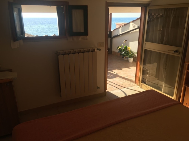 Imagen de la habitación del Hotel Marconi, Sperlonga. Foto 10