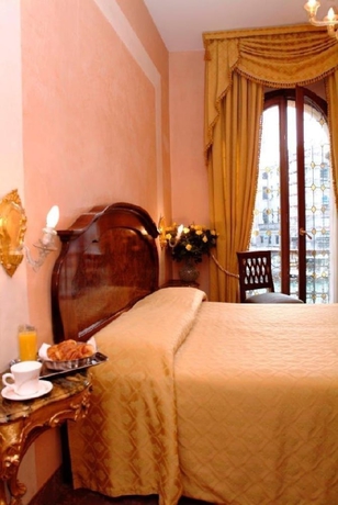Imagen de la habitación del Hotel Marconi, Venecia. Foto 2