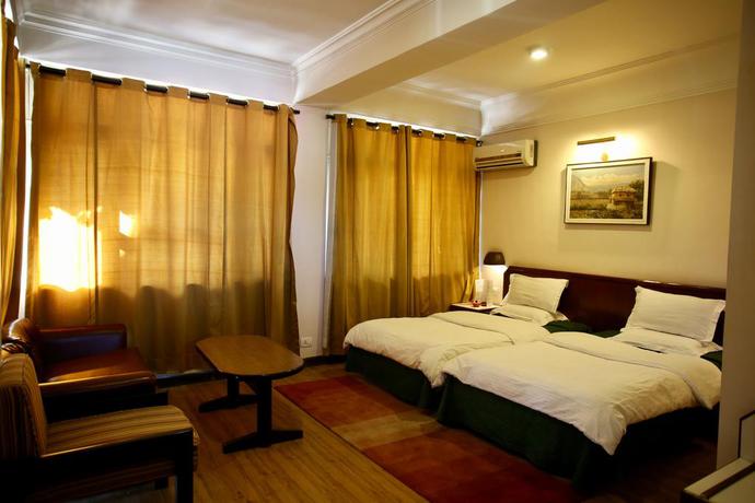 Imagen de la habitación del Hotel Marcopolo Business. Foto 9