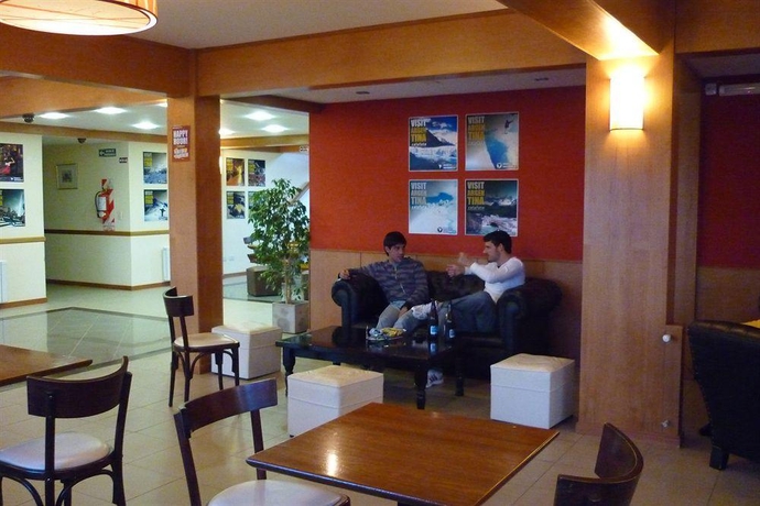 Imagen general del Hotel Marcopolo Suites Calafate. Foto 12