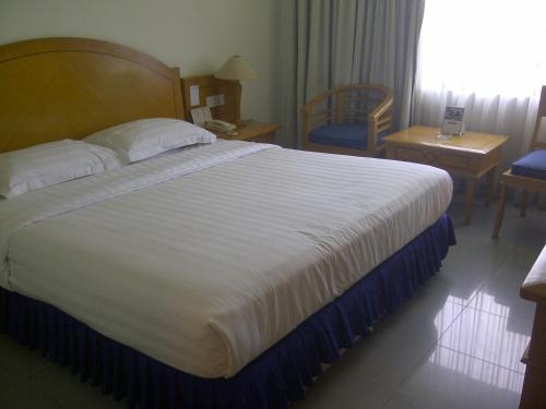 Imagen de la habitación del Hotel Marcopolo & Convention Hall. Foto 7