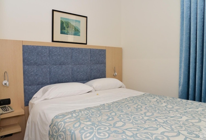Imagen de la habitación del Hotel Marco's. Foto 11