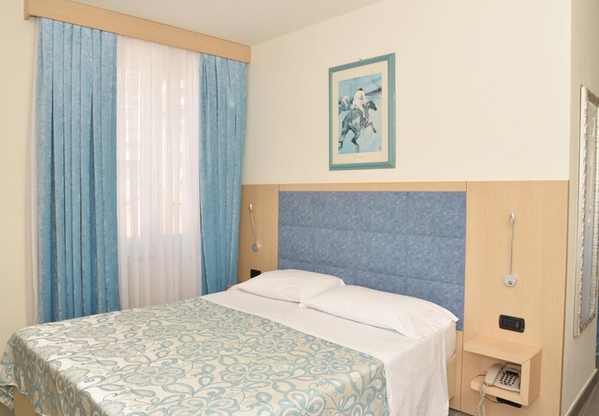 Imagen de la habitación del Hotel Marco's. Foto 12