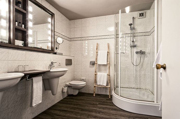 Imagen de los interiores del Hotel Mardaga - Differents. Foto 13