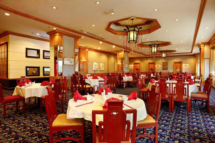 Imagen del bar/restaurante del Hotel Mardhiyyah and Suites. Foto 3