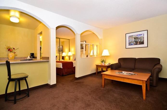 Imagen general del Hotel Mardi Gras and Casino. Foto 4