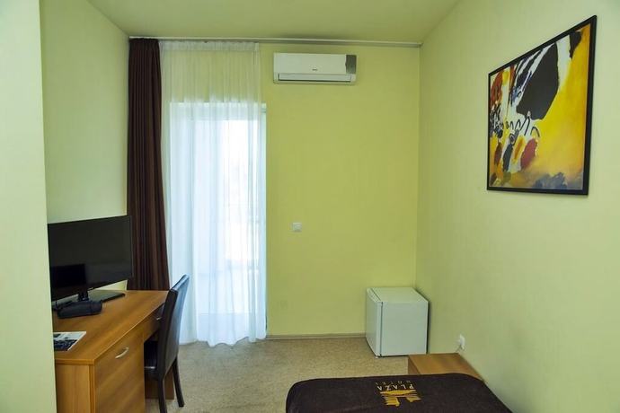 Imagen de la habitación del Hotel Mardi Plaza. Foto 7