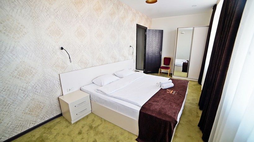 Imagen de la habitación del Hotel Mardi Plaza. Foto 13