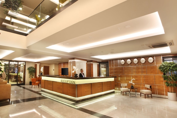 Imagen de los interiores del Hotel Mard-inn. Foto 17