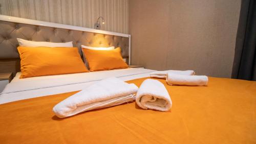 Imagen de la habitación del Hotel Mardy Suit. Foto 2