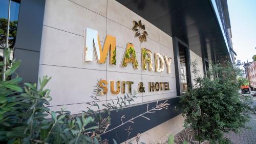 Imagen de los exteriores del Hotel Mardy Suit. Foto 12