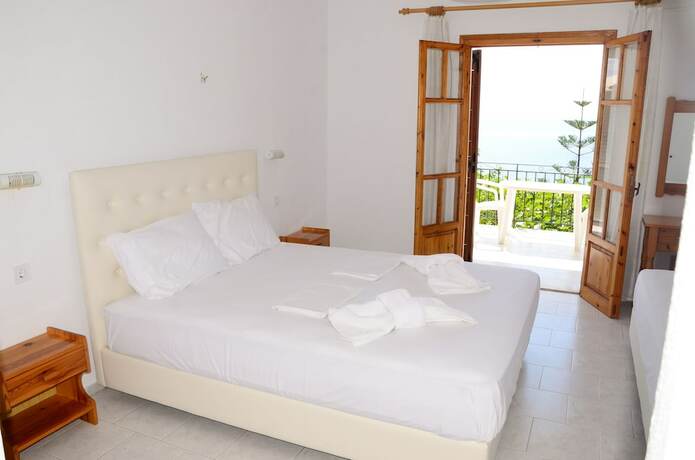 Imagen general del Hotel Mare Blu, Agia Kyriaki. Foto 2