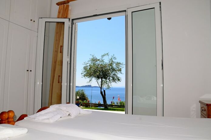 Imagen general del Hotel Mare Blu, Agia Kyriaki. Foto 8