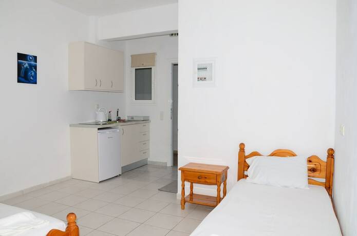 Imagen general del Hotel Mare Blu, Agia Kyriaki. Foto 11