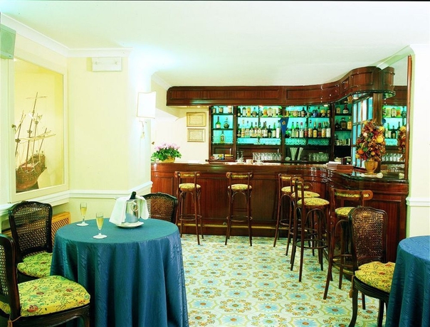 Imagen del bar/restaurante del Hotel Mare Blu, Ischia. Foto 1