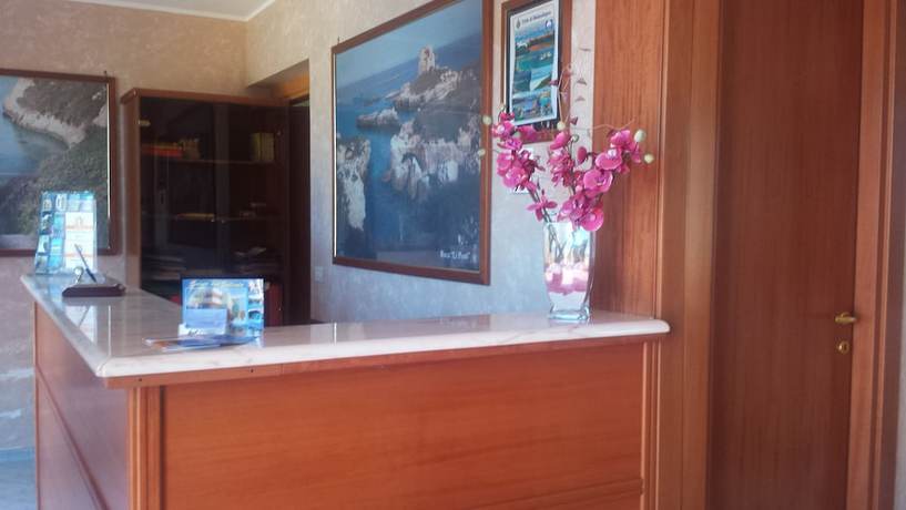 Imagen de los interiores del Hotel Mare Blu, Melendugno. Foto 15