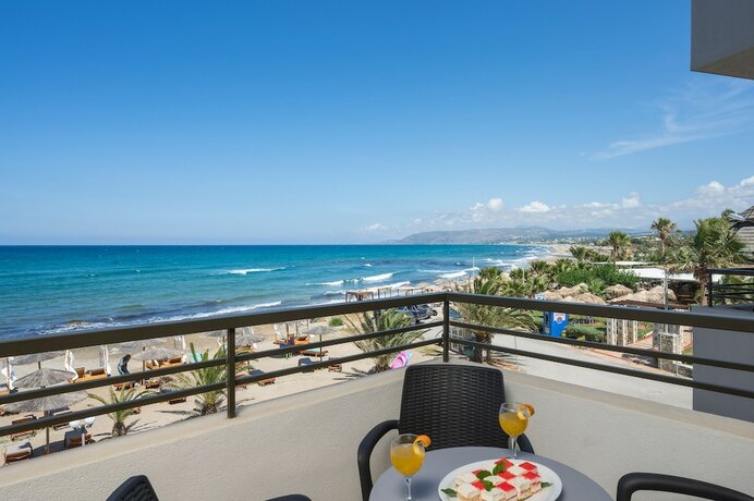 Imagen de la habitación del Hotel Mare Blue and Suites. Foto 20