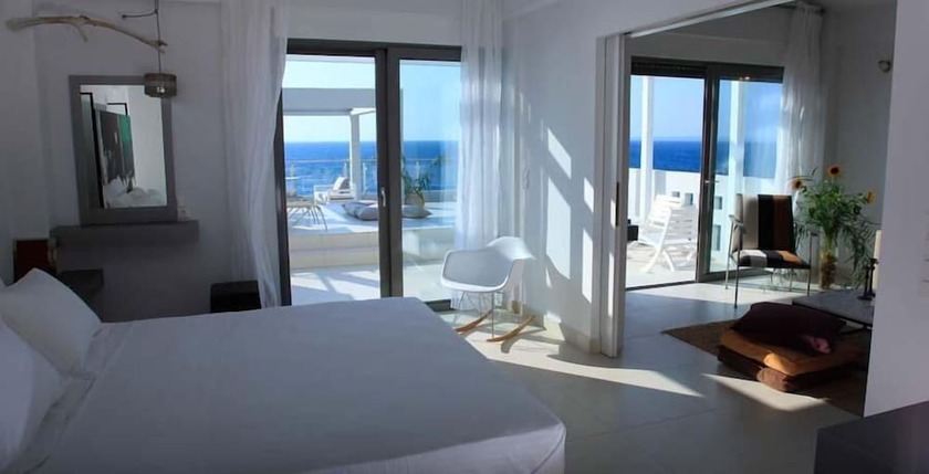 Imagen de la habitación del Hotel Mare Dei Suite Ionian Resort. Foto 8