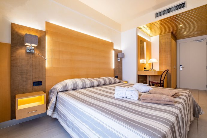 Imagen de la habitación del Hotel Mare, Lignano Sabbiadoro. Foto 4