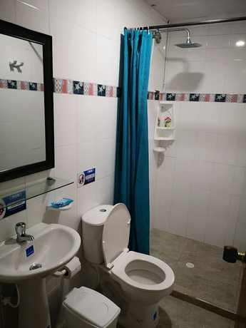 Imagen de la habitación del Hotel Mare Mare Inn. Foto 6