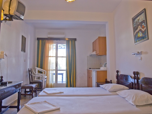 Imagen de la habitación del Hotel Mare Monte, Gialos. Foto 10