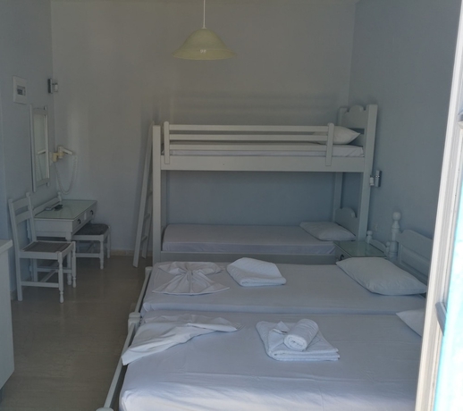 Imagen de la habitación del Hotel Mare Monte, Gialos. Foto 12