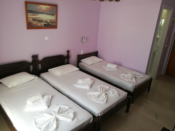 Imagen de la habitación del Hotel Mare Monte, Gialos. Foto 14