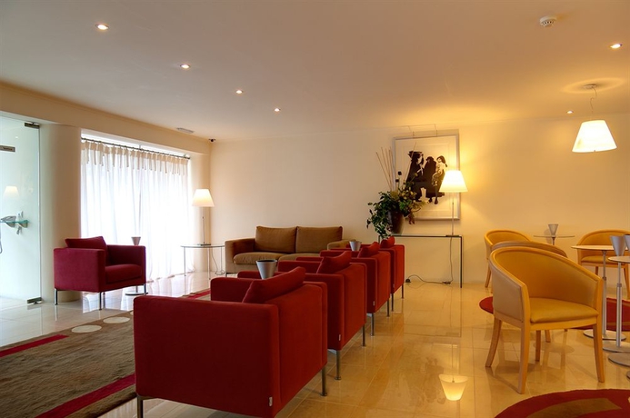 Imagen de los interiores del Hotel Mare, NAZARE. Foto 5