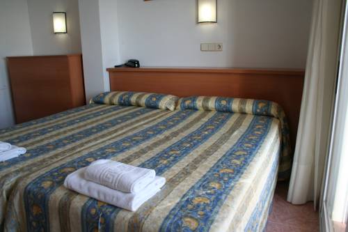 Imagen de la habitación del Hotel Mare Nostrum, Peñíscola. Foto 3