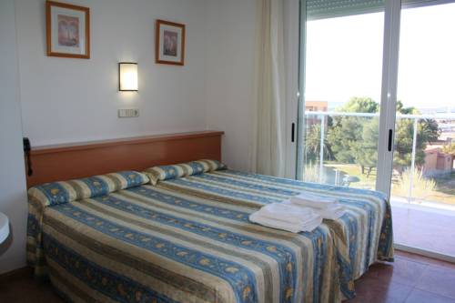 Imagen de la habitación del Hotel Mare Nostrum, Peñíscola. Foto 4
