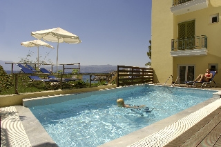 Imagen de la piscina del Hotel Mare Olympus. Foto 5