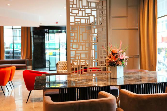 Imagen de los interiores del Hotel Mare Park. Foto 9