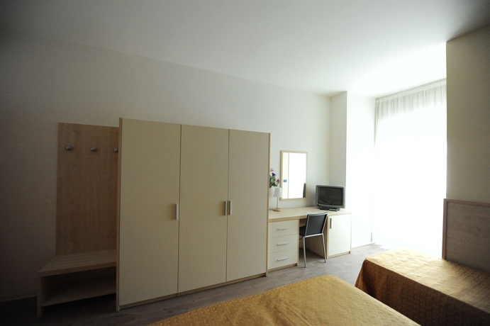 Imagen de la habitación del Hotel Mare, Pesaro. Foto 12