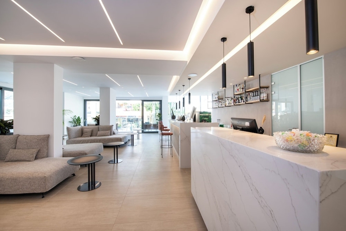 Imagen de los interiores del Hotel Mare Village. Foto 16