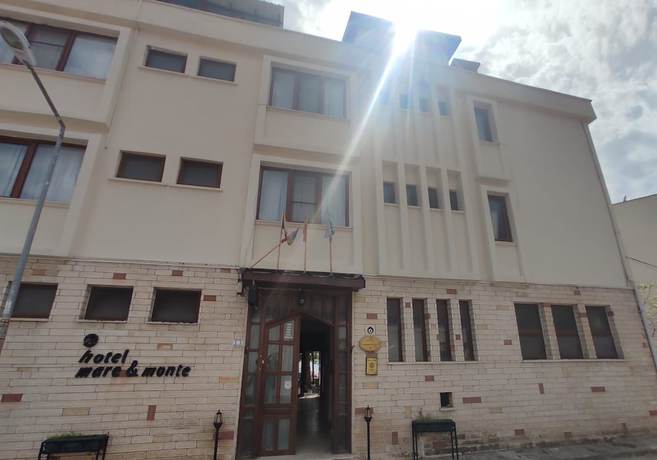 Imagen general del Hotel Mare and Monte. Foto 11