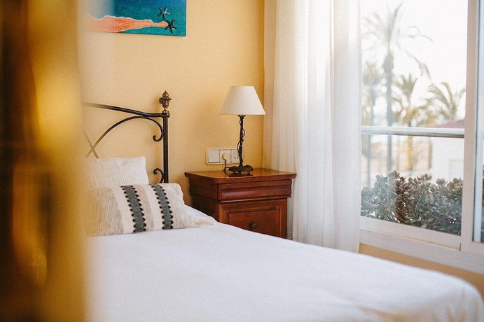 Imagen de la habitación del Hotel Marea Aparthotel. Foto 16