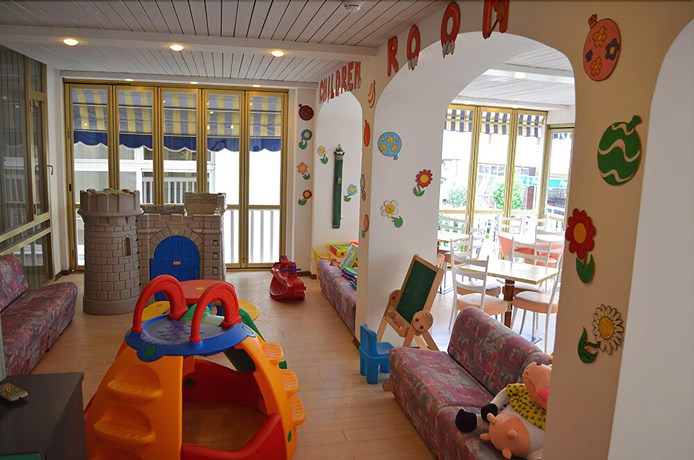 Imagen de los interiores del Hotel Marea, Cattolica. Foto 17
