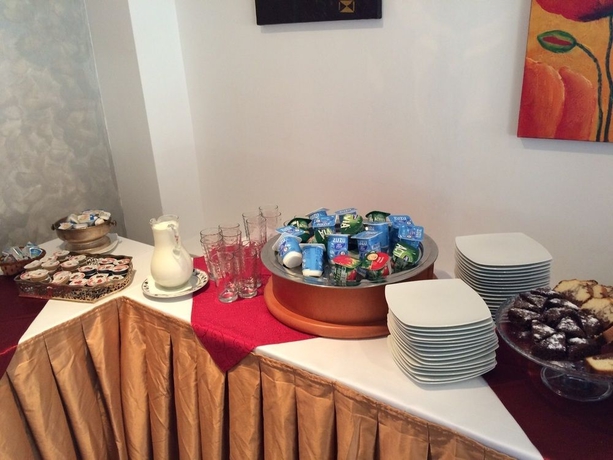 Imagen del bar/restaurante del Hotel Marea Neagra. Foto 8