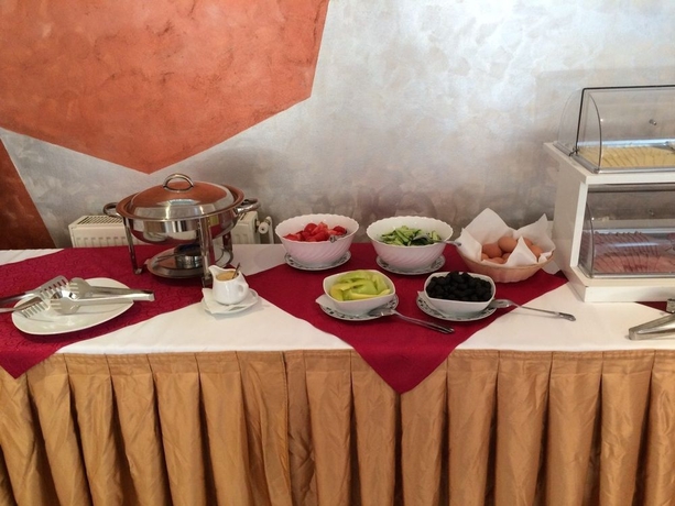 Imagen del bar/restaurante del Hotel Marea Neagra, SINAIA. Foto 7