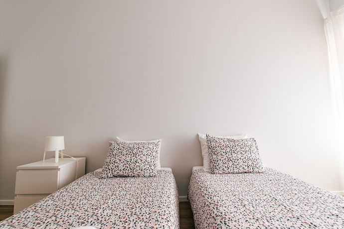 Imagen de la habitación del Hotel Mar&eacute; Alta Alojamentos. Foto 8