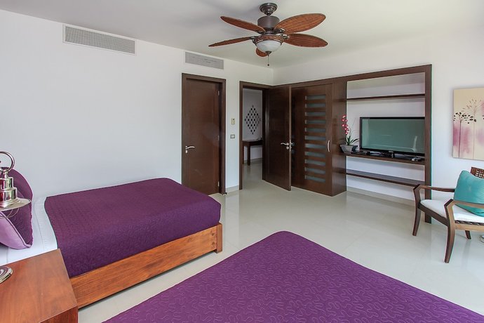 Imagen de la habitación del Hotel Mareazul By Stella Rentals. Foto 6