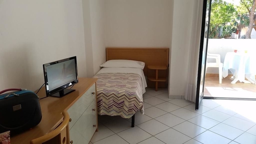 Imagen de la habitación del Hotel Marebello. Foto 7