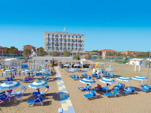 Imagen general del Hotel Mareblu. Foto 2