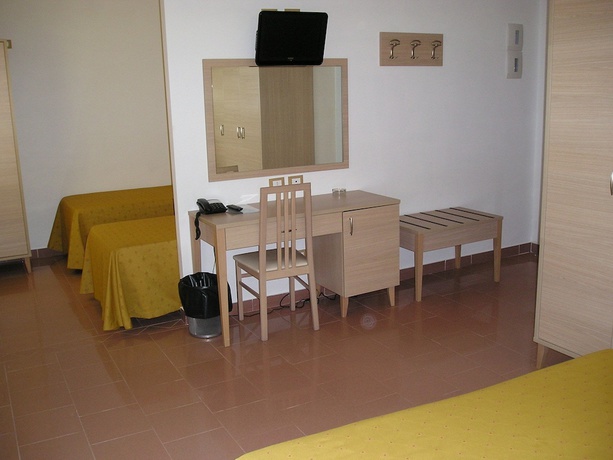 Imagen de la habitación del Hotel Marechiaro. Foto 5
