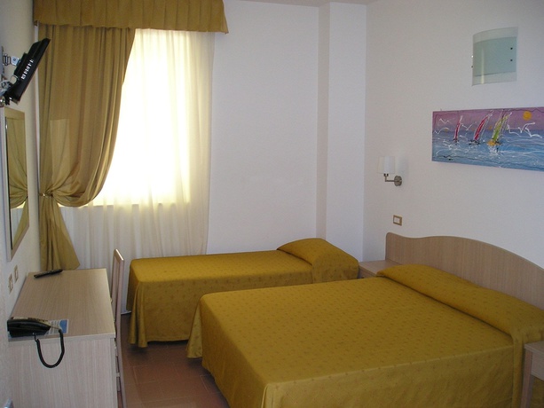 Imagen de la habitación del Hotel Marechiaro. Foto 9