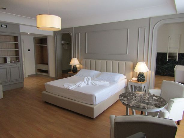 Imagen de la habitación del Hotel Marechiaro. Foto 5
