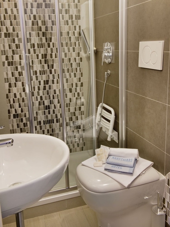 Imagen de la habitación del Hotel Marechiaro. Foto 15