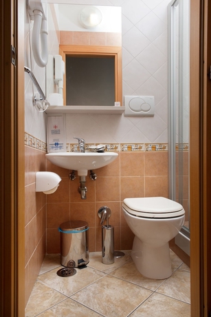 Imagen de la habitación del Hotel Marechiaro. Foto 19