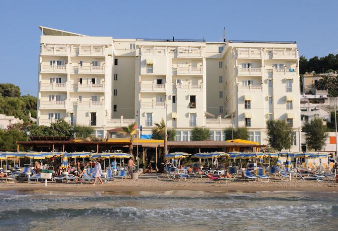 Imagen general del Hotel Marechiaro, San Menaio. Foto 1